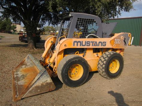 mustang 2095 skid steer|mustang 2109 skid steer specs.